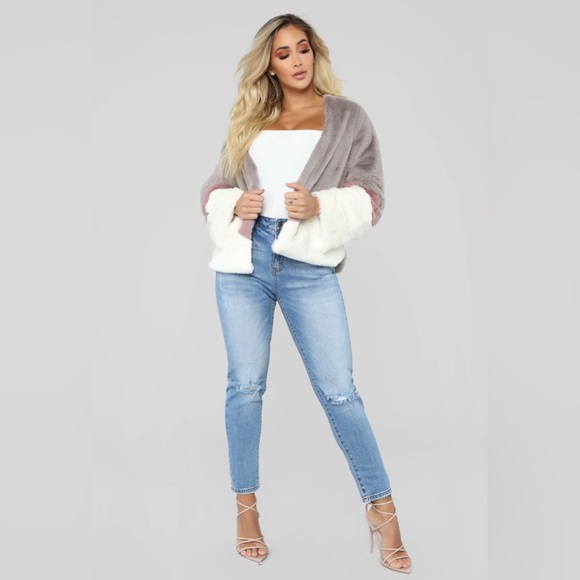 Fashion Nova Colorblock Fur Romance Jacket Grey Combo Size S NWT - Picture 2 of 11